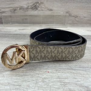 MICHAEL KORS Twist Reversible Mk Logo White Belt/ Gold Buckle Size Medium